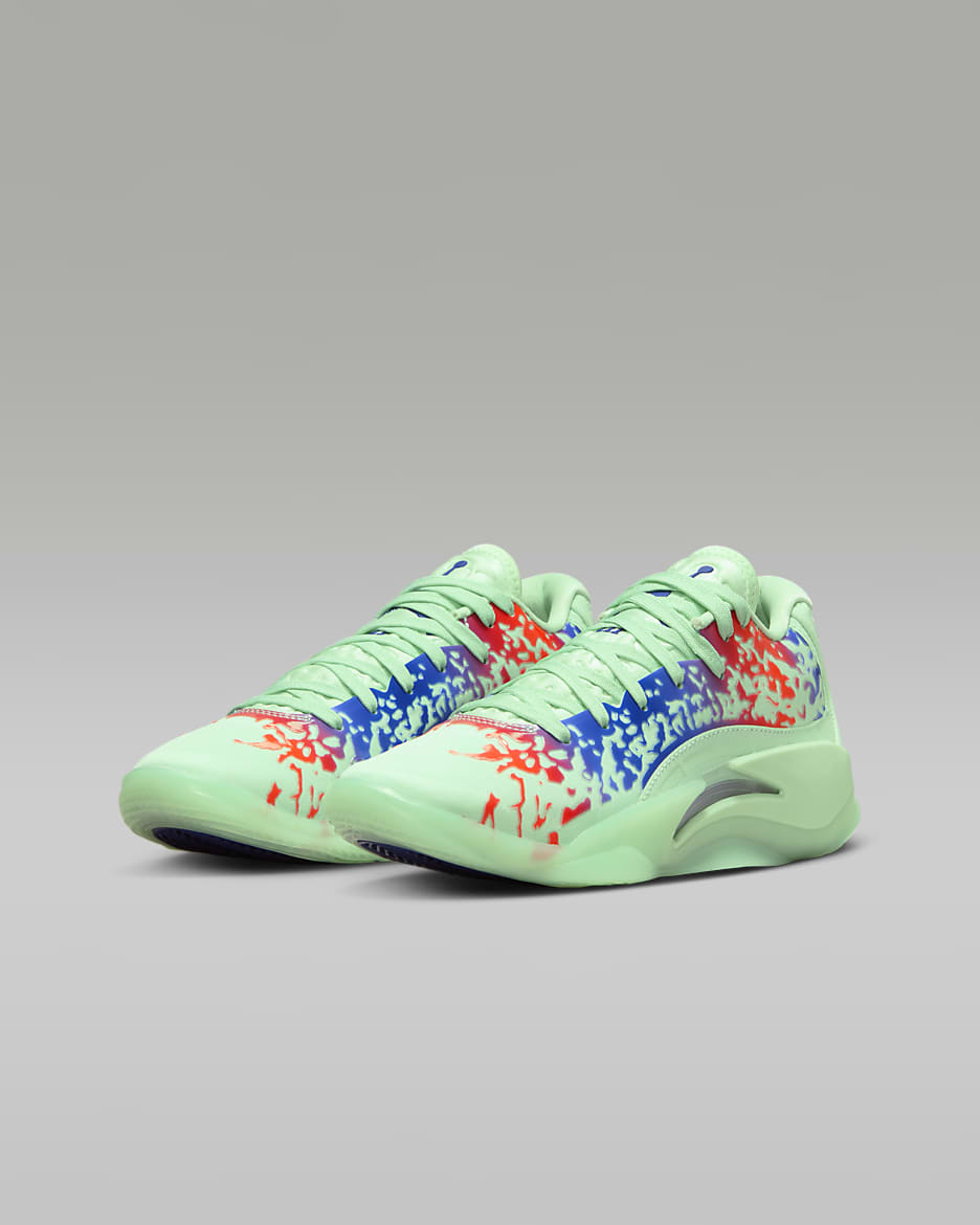 Zion tears shoe top